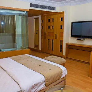 The Luxotic 3*, Delhi (National Capital Territory of India) India