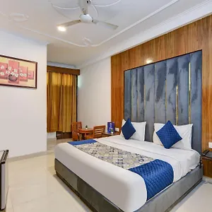 Hotel The Kiara - Near Igi Airport 4*, New Delhi India